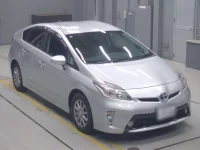 Toyota PRIUS лот № 30090 оценка 3.5  с аукциона в Японии 4