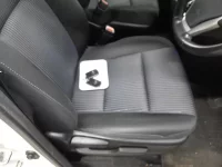 Toyota VOXY лот № 30071 оценка 4  с аукциона в Японии 7