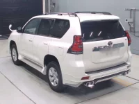 Toyota LAND CRUISER PRADO лот № 30091 оценка 4.5  с аукциона в Японии 5