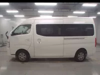 Nissan CARAVAN лот № 90050 оценка 4  с аукциона в Японии 3