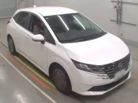 Nissan NOTE лот № 30075 оценка 6  с аукциона в Японии 4