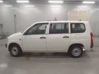 Toyota PROBOX лот № 10392 оценка R  с аукциона в Японии 3