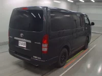 Toyota HIACE VAN лот № 30082 оценка 3.5  с аукциона в Японии 1