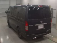 Toyota HIACE VAN лот № 30082 оценка 3.5  с аукциона в Японии 5