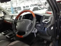 Toyota HIACE VAN лот № 30082 оценка 3.5  с аукциона в Японии 6