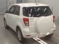 Toyota RUSH лот № 10403 оценка 3.5  с аукциона в Японии 5