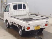 Daihatsu HIJET TRUCK лот № 5177 оценка 2  с аукциона в Японии 5