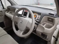 Honda LIFE лот № 9004 оценка 3  с аукциона в Японии 6