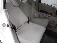 Honda LIFE лот № 9004 оценка 3  с аукциона в Японии 9