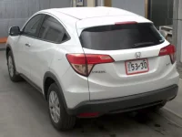 Honda VEZEL лот № 1230 оценка 3.5  с аукциона в Японии 1