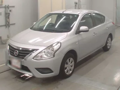 Nissan LATIO