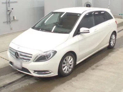 Mercedes-Benz B CLASS