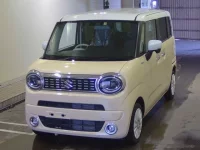 Suzuki WAGON R SMILE лот № 3104 оценка 5  с аукциона в Японии 4