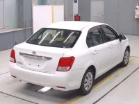 Toyota COROLLA AXIO лот № 30115 оценка 4  с аукциона в Японии 1