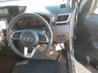Toyota ROOMY лот № 30098 оценка 4  с аукциона в Японии 6