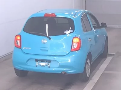Nissan MARCH  с аукциона в Японии