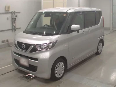 Nissan ROOX  с аукциона в Японии