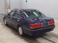 Toyota CROWN лот № 9027 оценка R  с аукциона в Японии 5