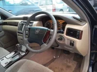 Toyota CROWN лот № 9027 оценка R  с аукциона в Японии 6