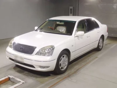Toyota CELSIOR  с аукциона в Японии