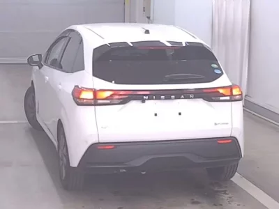 Nissan NOTE  с аукциона в Японии