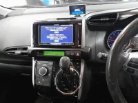 Toyota WISH лот № 30107 оценка 3.5  с аукциона в Японии 8