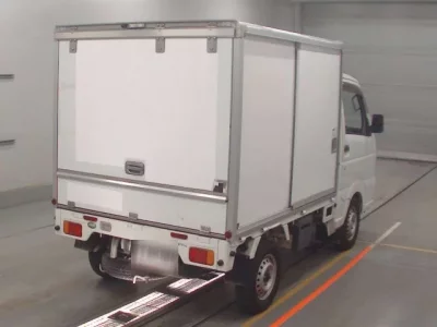 Nissan CLIPPER TRUCK