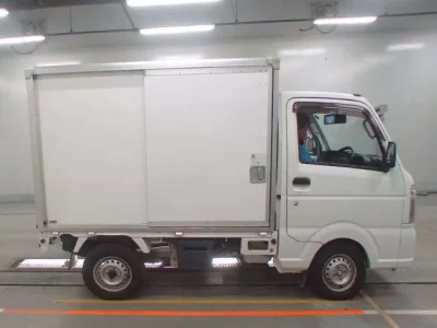 Nissan CLIPPER TRUCK