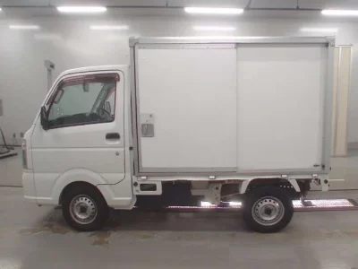 Nissan CLIPPER TRUCK