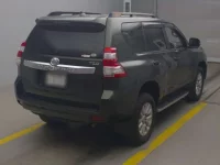 Toyota LAND CRUISER PRADO лот № 3 оценка 3.5  с аукциона в Японии 1