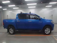 Toyota HILUX лот № 30109 оценка RA  с аукциона в Японии 2