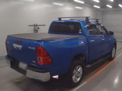 Toyota HILUX  с аукциона в Японии