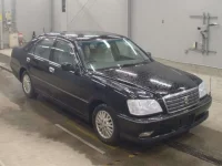 Toyota CROWN лот № 9046 оценка 4  с аукциона в Японии 3