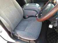 Toyota HIACE VAN лот № 30119 оценка 3  с аукциона в Японии 7