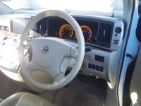 Nissan ELGRAND лот № 30121 оценка 4  с аукциона в Японии 6