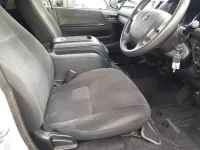 Toyota REGIUS ACE VAN лот № 30141 оценка 3  с аукциона в Японии 7