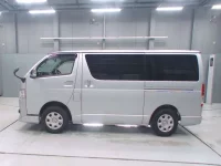 Toyota REGIUS ACE VAN лот № 30141 оценка 3  с аукциона в Японии 3