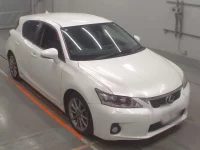 Lexus CT лот № 30128 оценка 3  с аукциона в Японии 4