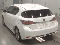 Lexus CT лот № 30128 оценка 3  с аукциона в Японии 5