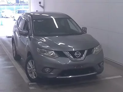 Nissan X-TRAIL  с аукциона в Японии