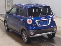 Toyota PIXIS JOY лот № 28 оценка 4  с аукциона в Японии 5