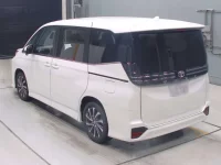 Toyota VOXY лот № 30152 оценка S  с аукциона в Японии 5