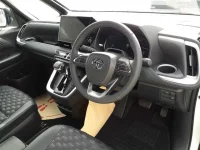 Toyota VOXY лот № 30152 оценка S  с аукциона в Японии 6