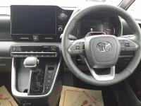 Toyota VOXY лот № 30152 оценка S  с аукциона в Японии 8