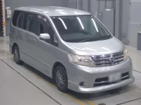 Nissan SERENA лот № 30158 оценка 4  с аукциона в Японии 4