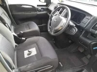 Nissan SERENA лот № 30158 оценка 4  с аукциона в Японии 7