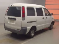 Toyota TOWN ACE VAN лот № 76007 оценка 3  с аукциона в Японии 1