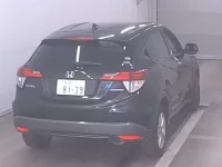 Honda VEZEL лот № 11 оценка 3.5  с аукциона в Японии 3
