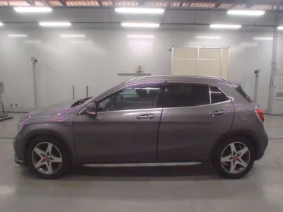 Mercedes-Benz GLA CLASS