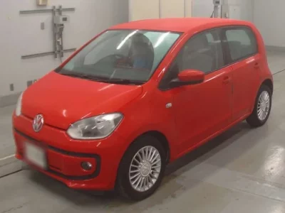 Volkswagen UP  с аукциона в Японии